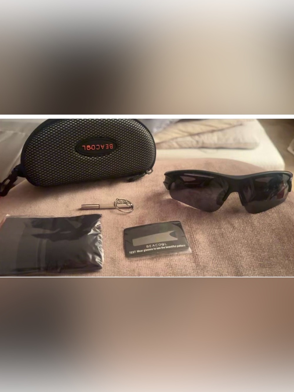 Men’s Black Polarized Sport Sunglasses with Hard Case